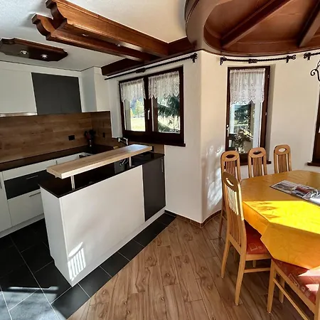 Apartment With 2 Surroundes By Meadows Saas-Grund